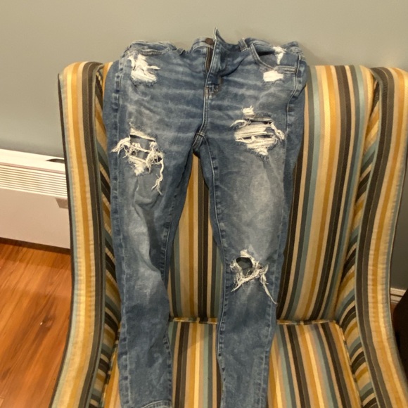 AE Ripped Jeans